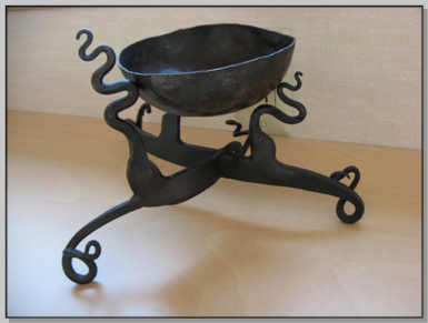 Bowl Holder 15” l